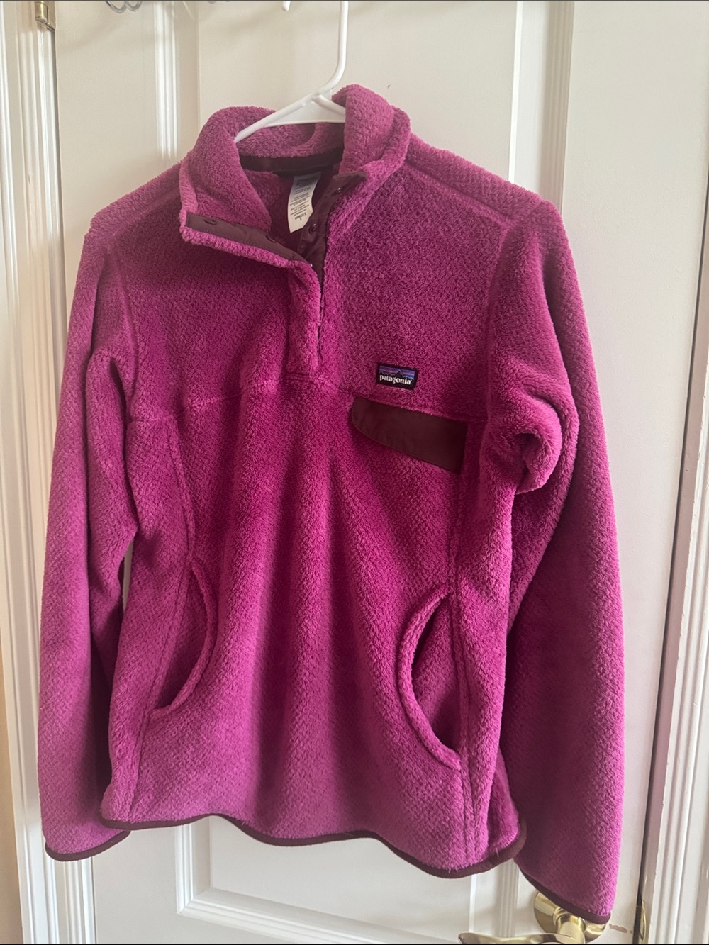 Patagonia Women's Cowl Fleece Pullover - Magenta